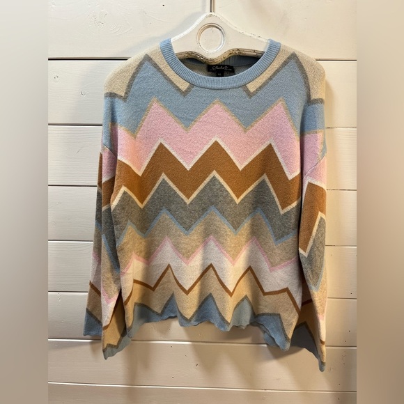CHARLIE B – Chevron Knit Sweater – Size L - Picture 1 of 9